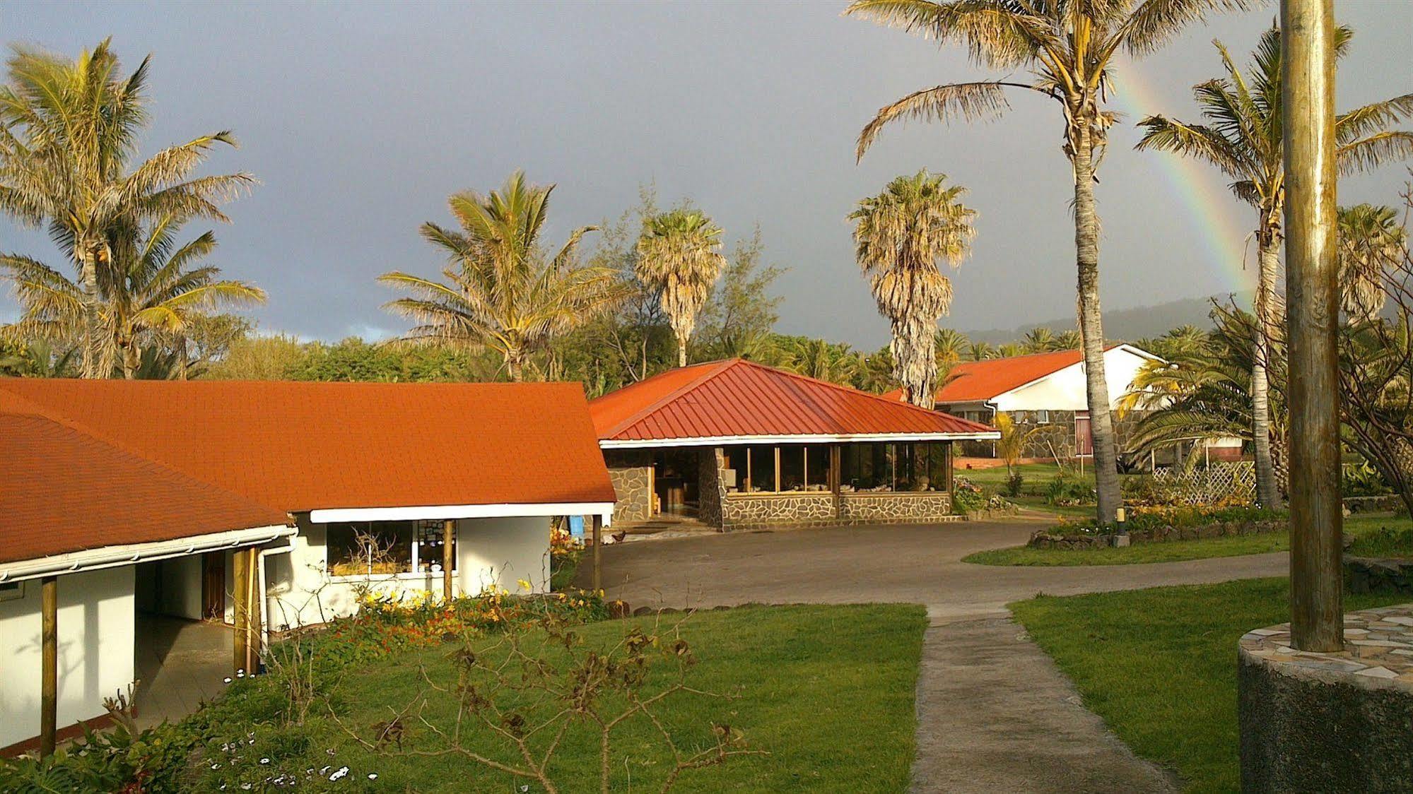Iorana Isla De Pascua Hotel Hanga Roa Exterior photo