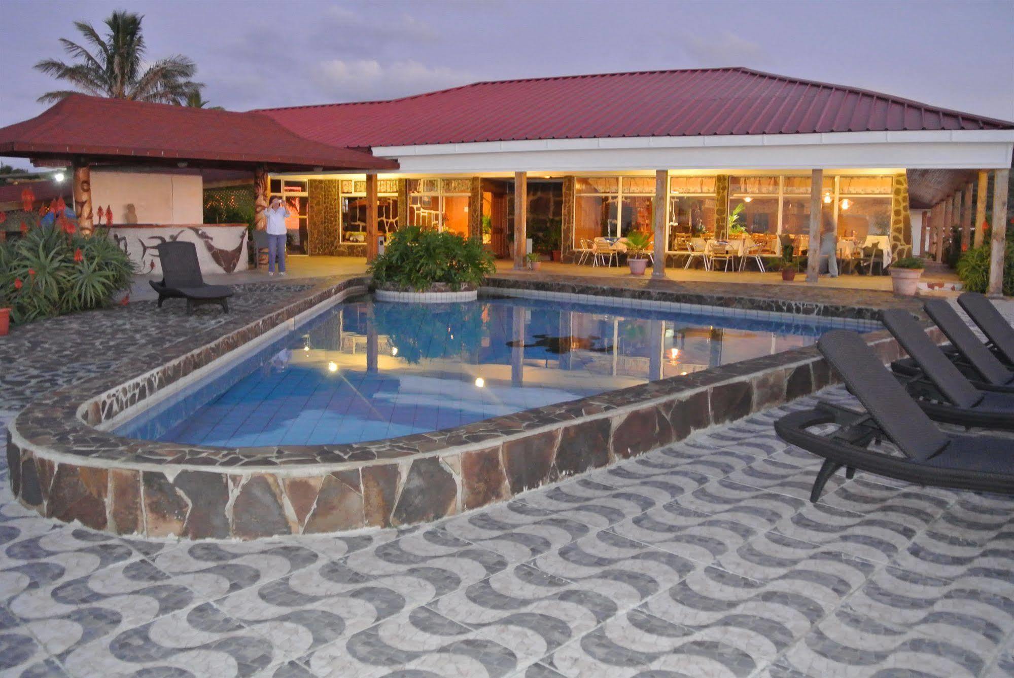 Iorana Isla De Pascua Hotel Hanga Roa Exterior photo