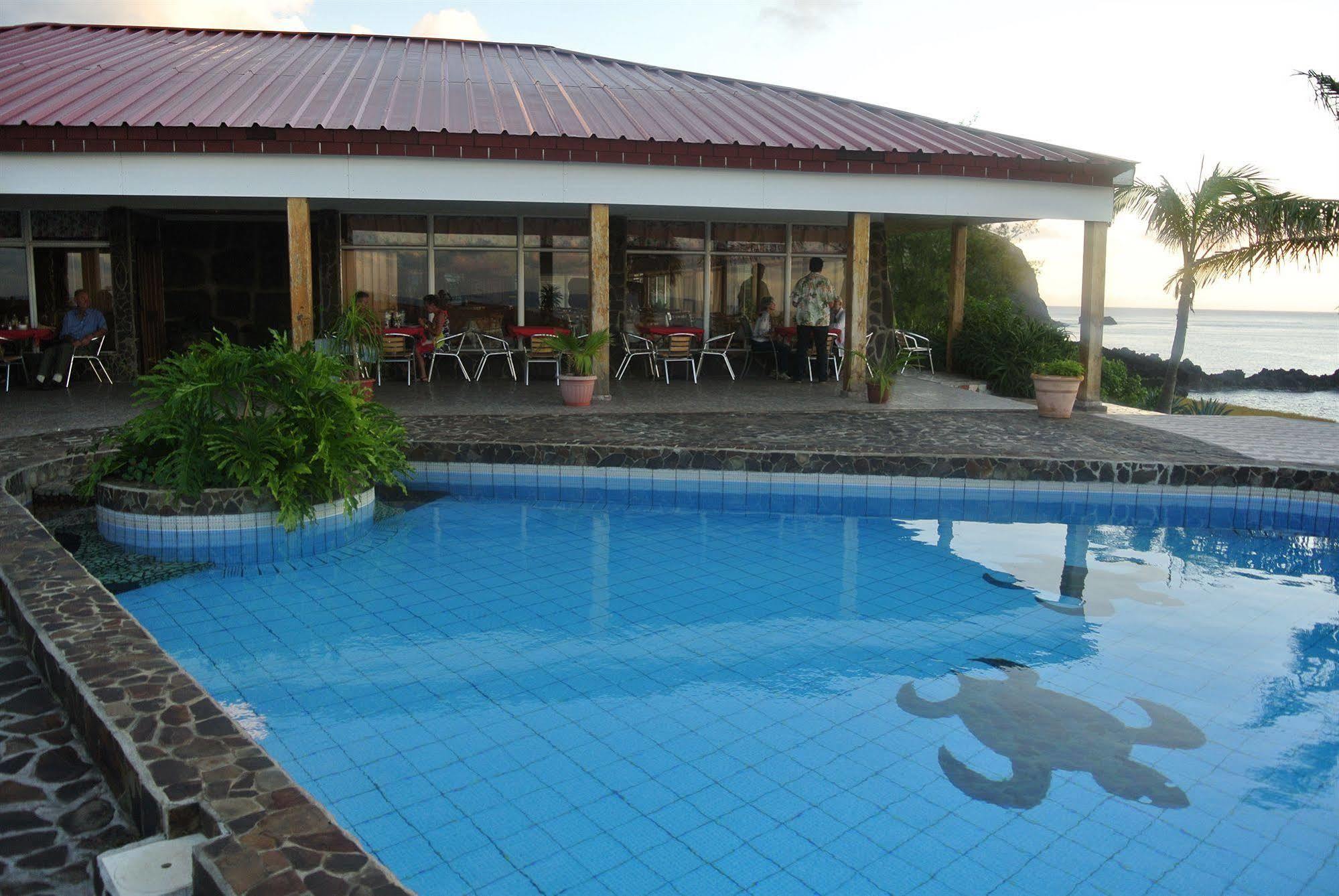 Iorana Isla De Pascua Hotel Hanga Roa Exterior photo