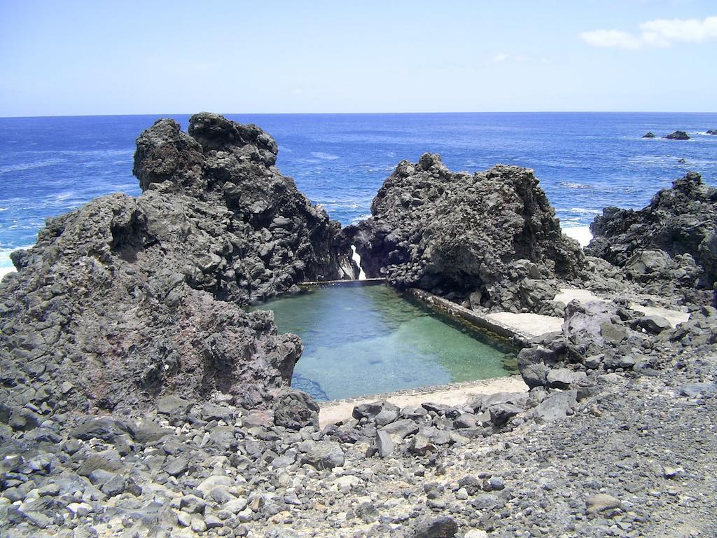 Iorana Isla De Pascua Hotel Hanga Roa Exterior photo